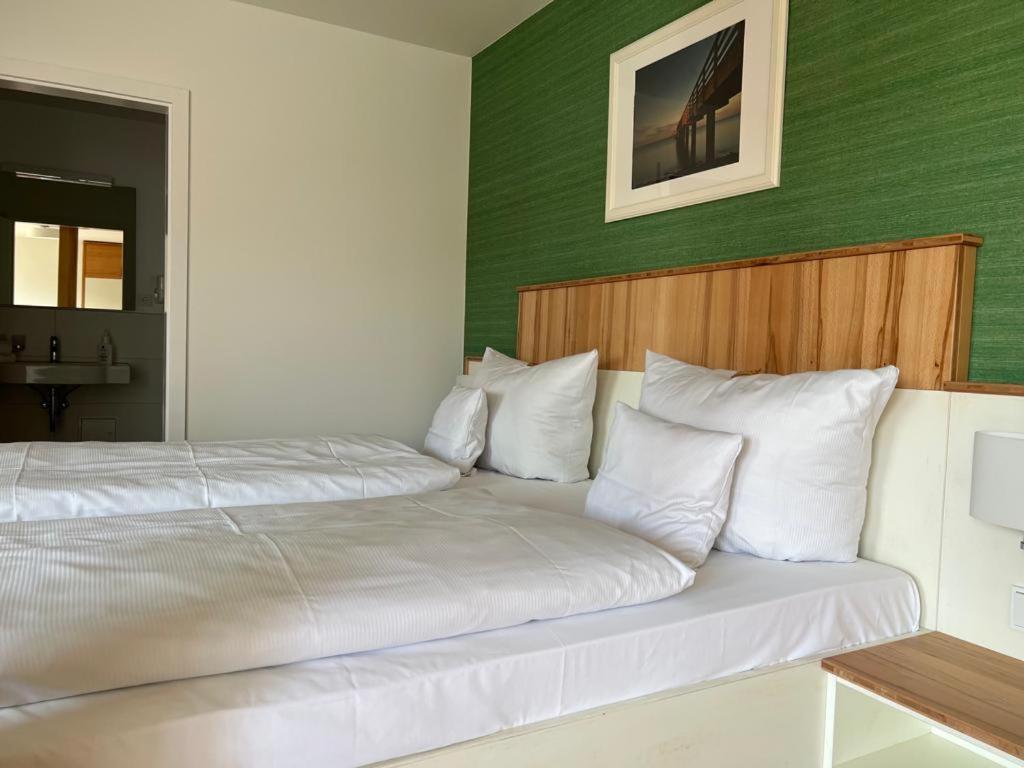 Hotel Ostseeland Rostock Bagian luar foto