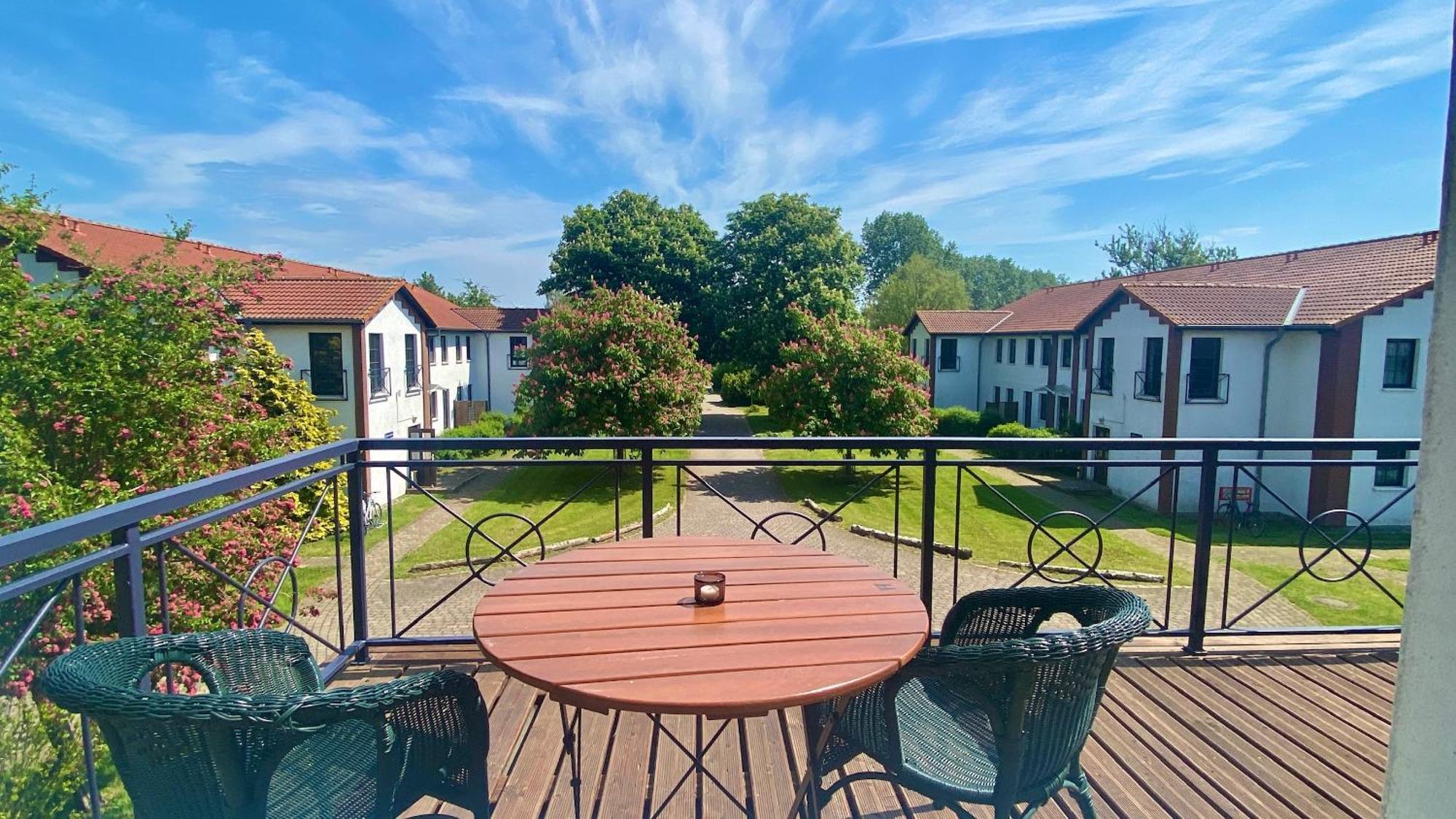 Hotel Ostseeland Rostock Bagian luar foto