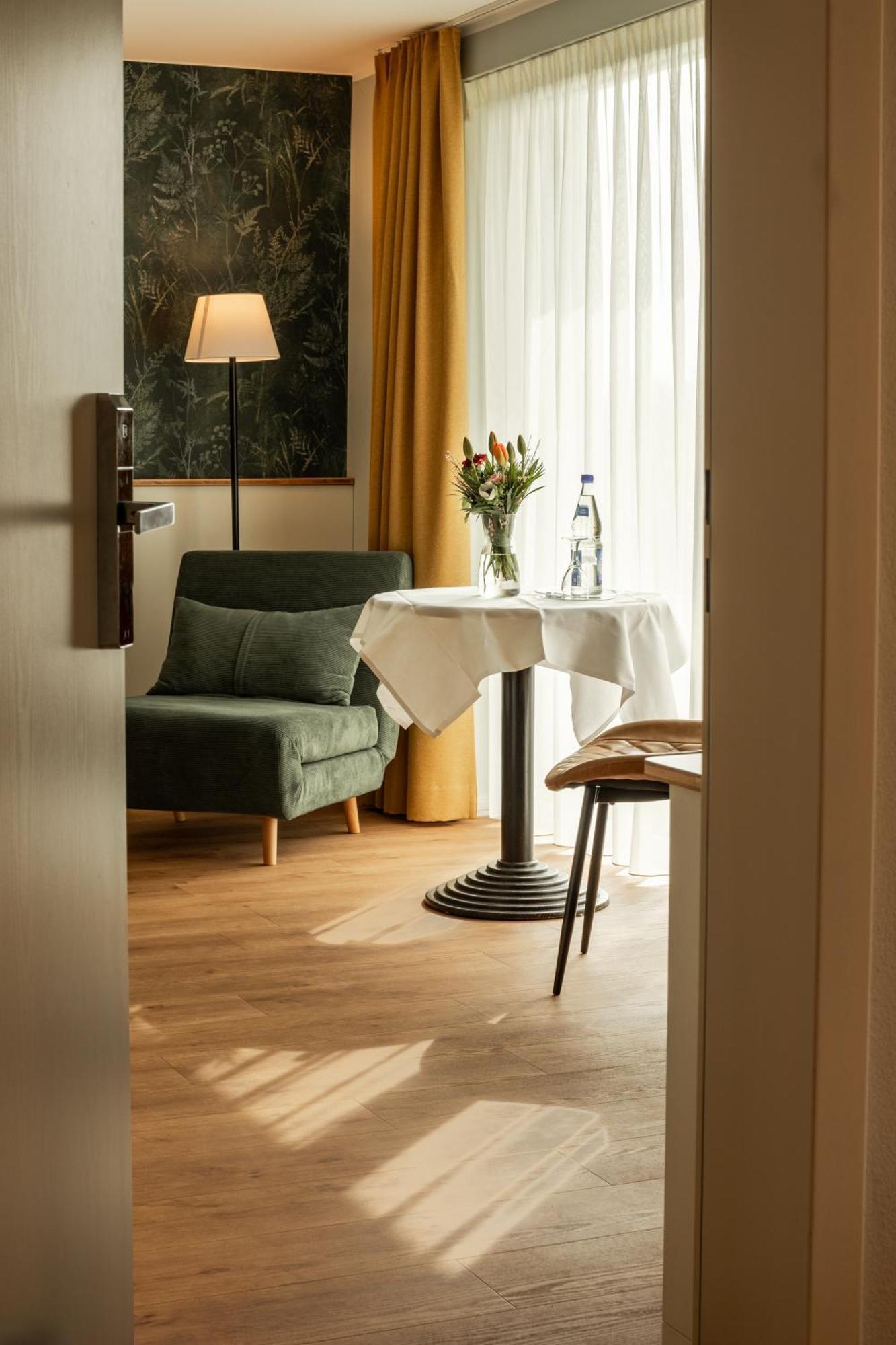 Hotel Ostseeland Rostock Bagian luar foto