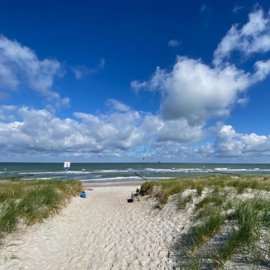 Hotel Ostseeland Rostock Bagian luar foto
