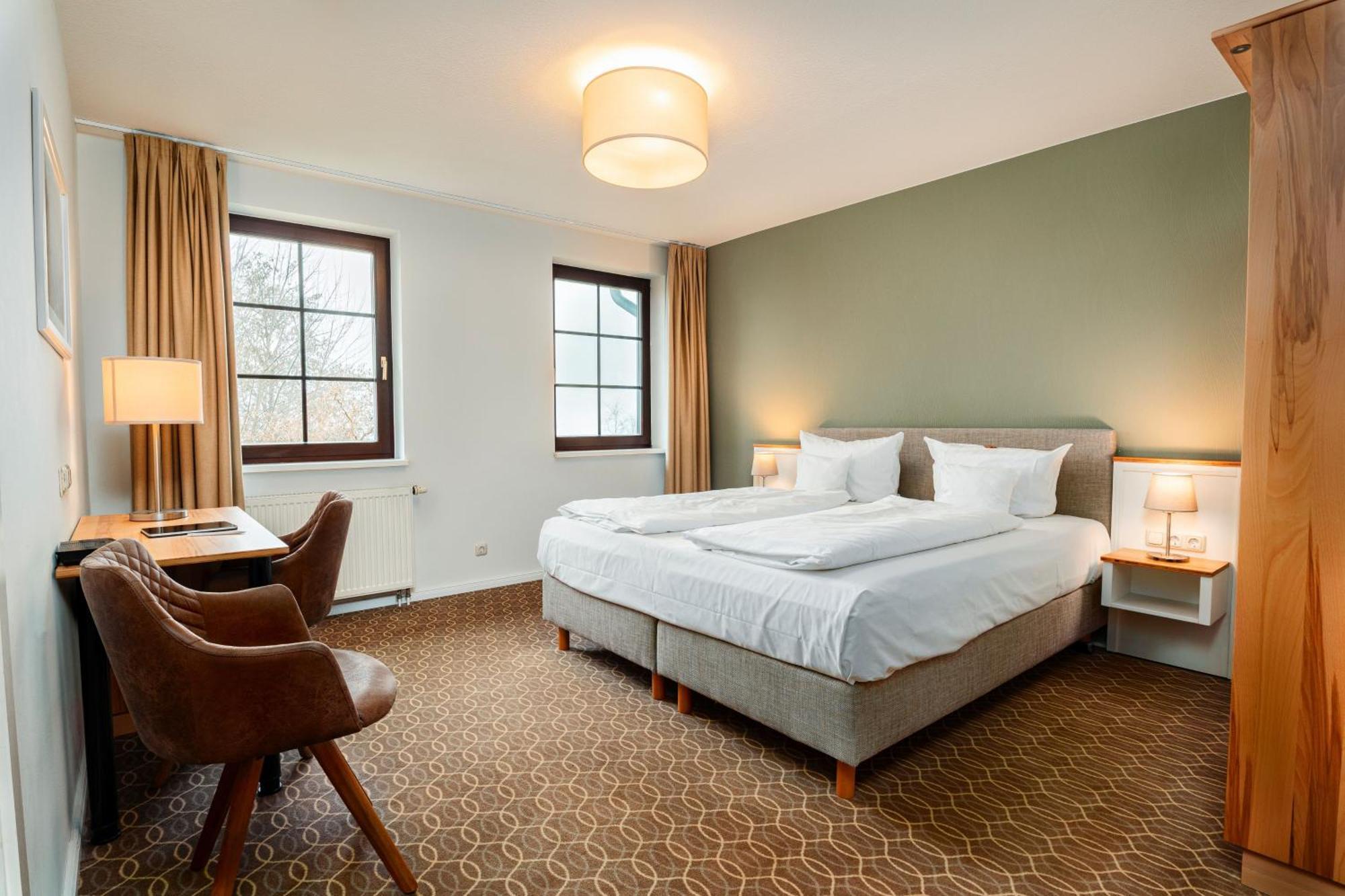 Hotel Ostseeland Rostock Bagian luar foto