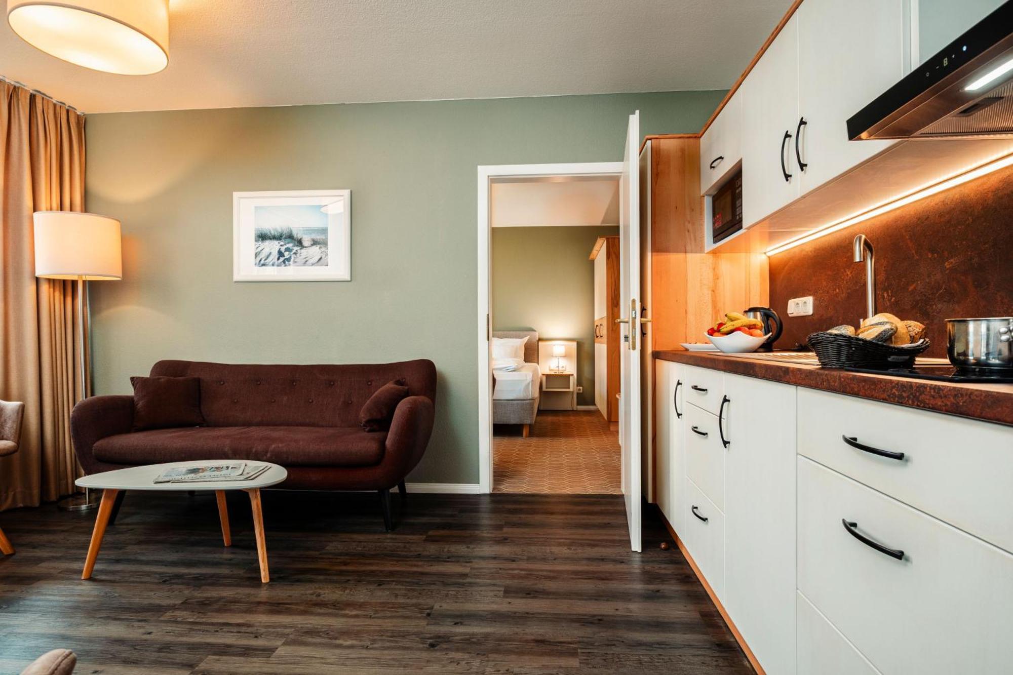 Hotel Ostseeland Rostock Bagian luar foto